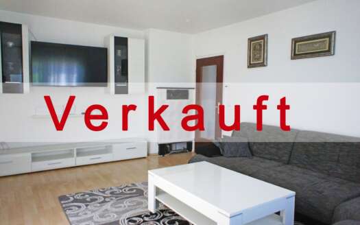4 Zimmer Wohnung mit Balkon und Carport mitten in Vöhringen