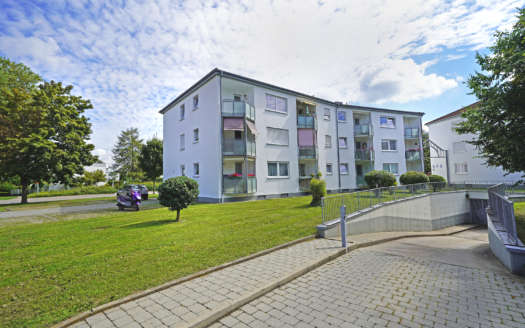 BEHAGLICHE 2 Zimmer Erdgeschoss-Wohnung mit TG-Stellplatz in Ludwigsfeld