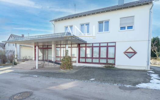 PROVISIONSFREI | Lichtdurchflutete Gewerbefläche – flexibel nutzbar in Illerkirchberg